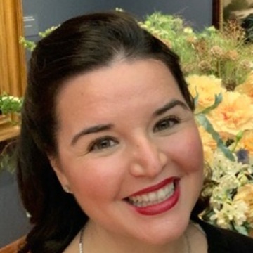 Profile picture of April Hawthorn