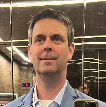 Profile picture of Eli Schilling