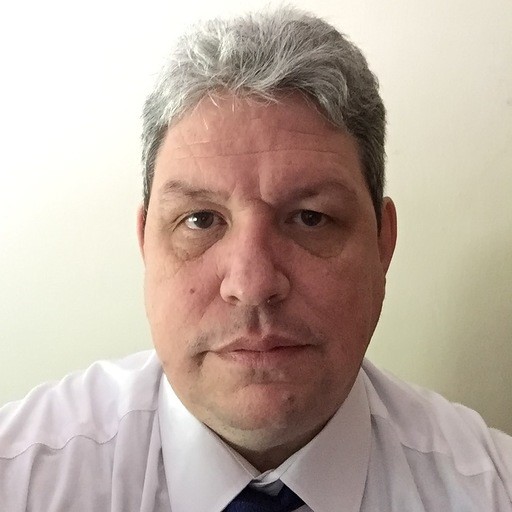 Profile picture of Ian Surey