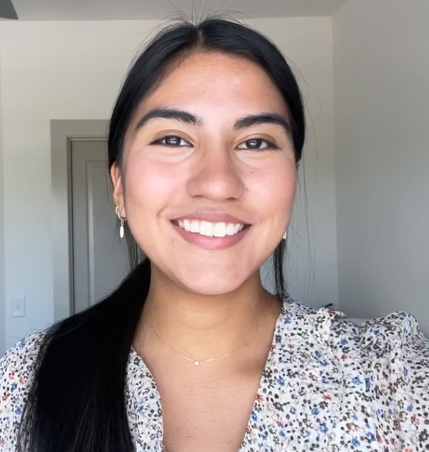 Profile picture of Analisa Flores