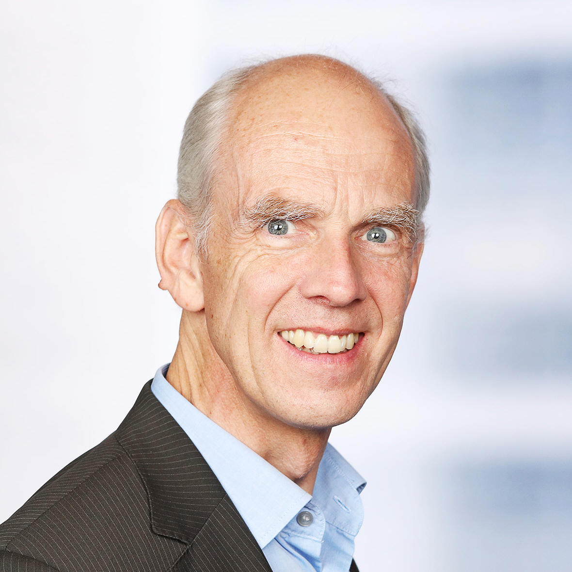 Profile picture of Hans Viehmann