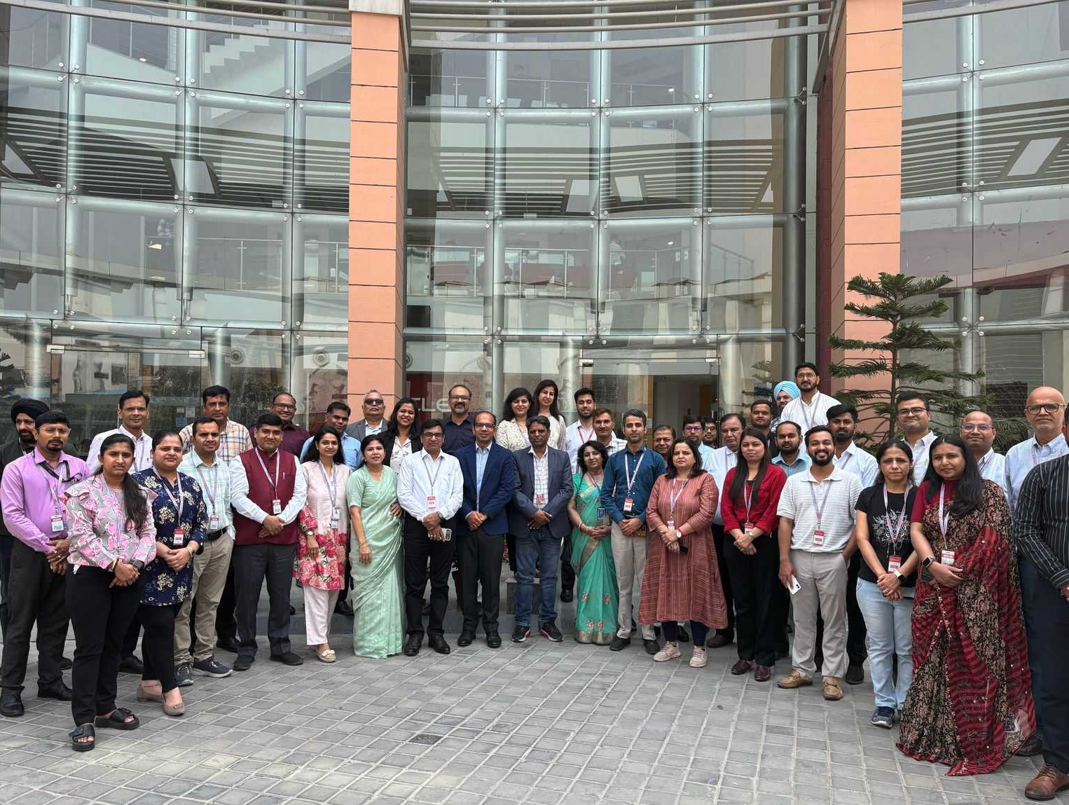 Oracle Academy collaborates with Oracle Technology Solutions Engineering Team on industry-academia event at Oracle Noida, India
