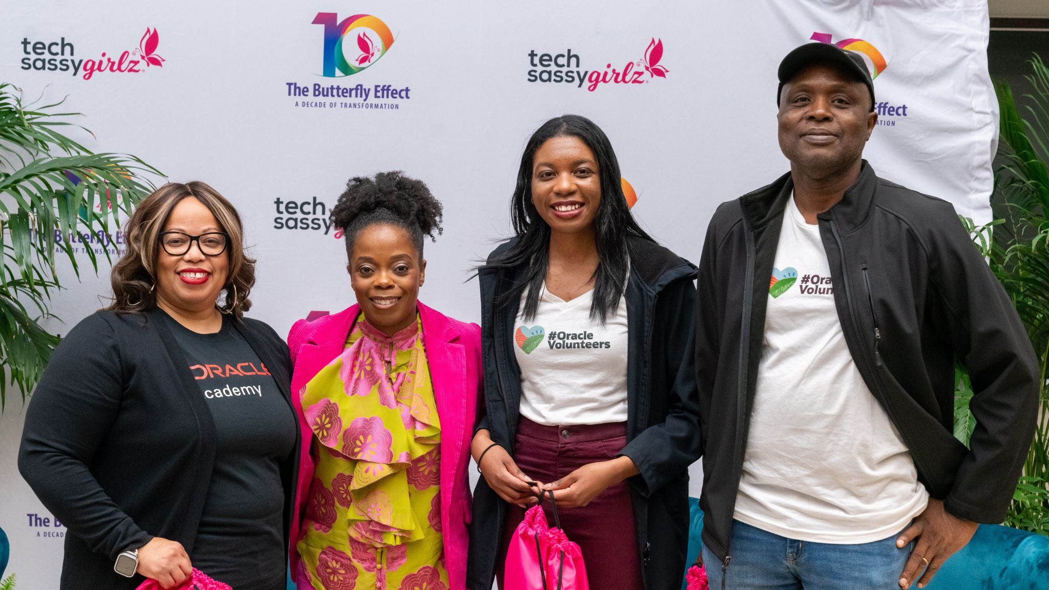 Oracle Academy, Oracle Volunteers, and ABLE collaborate to sponsor Tech Sassy Girlz event in Florida