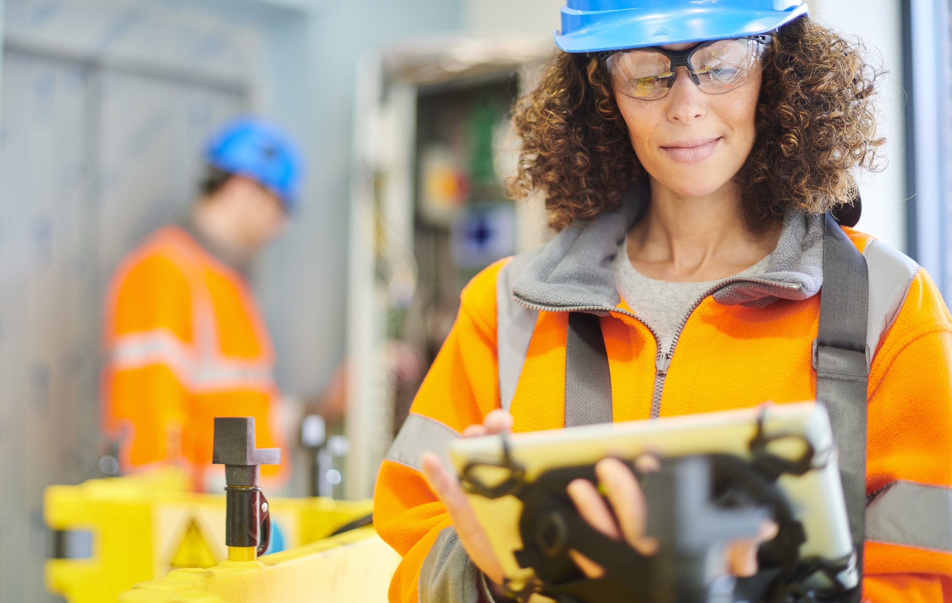 Oracle Academy Tech Chat podcast explores the importance of career-ready, hands-on skills within construction management field