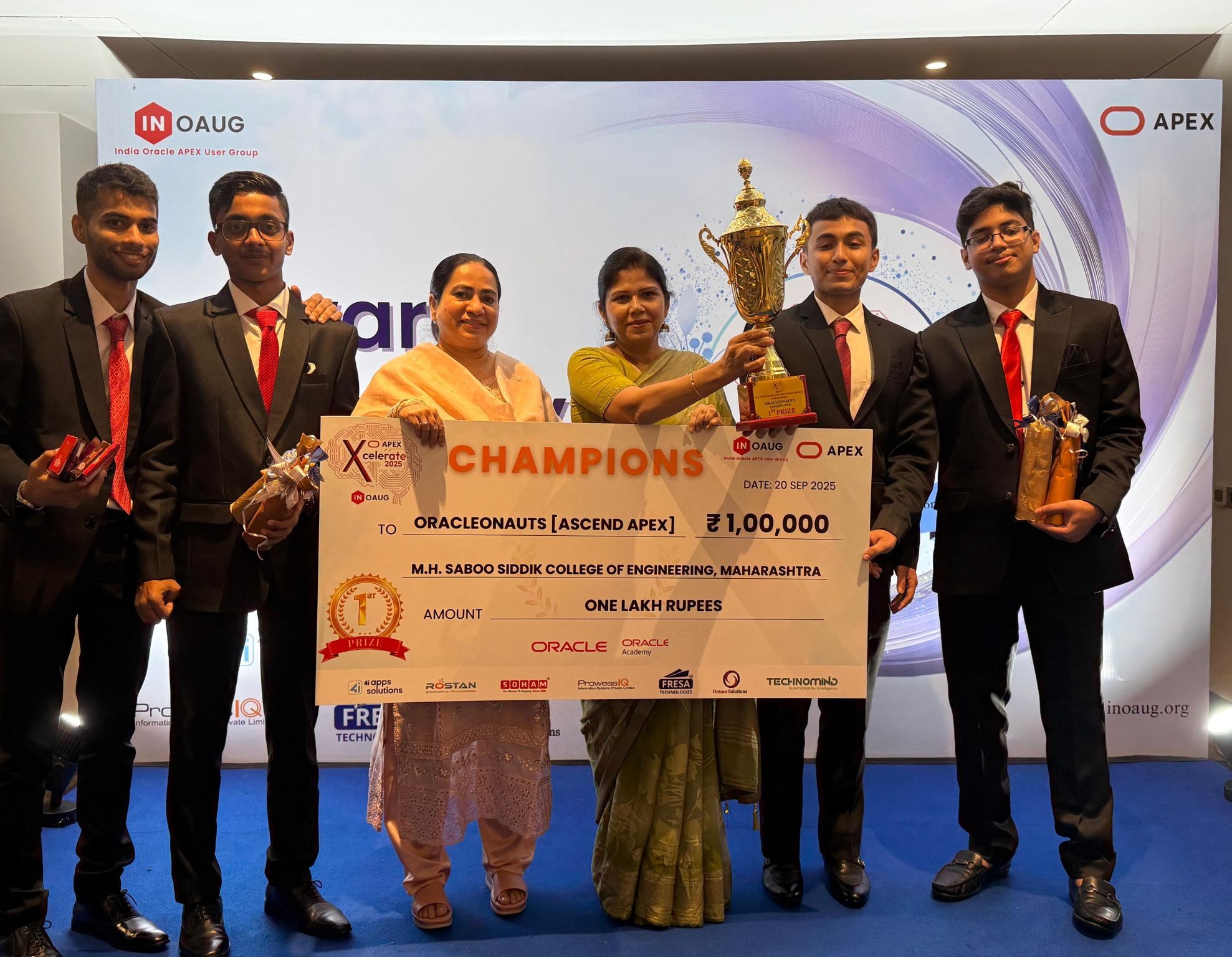 From collaboration to national triumph: Oracle Academy empowers India’s tech talent in hackathon while demonstrating One Oracle