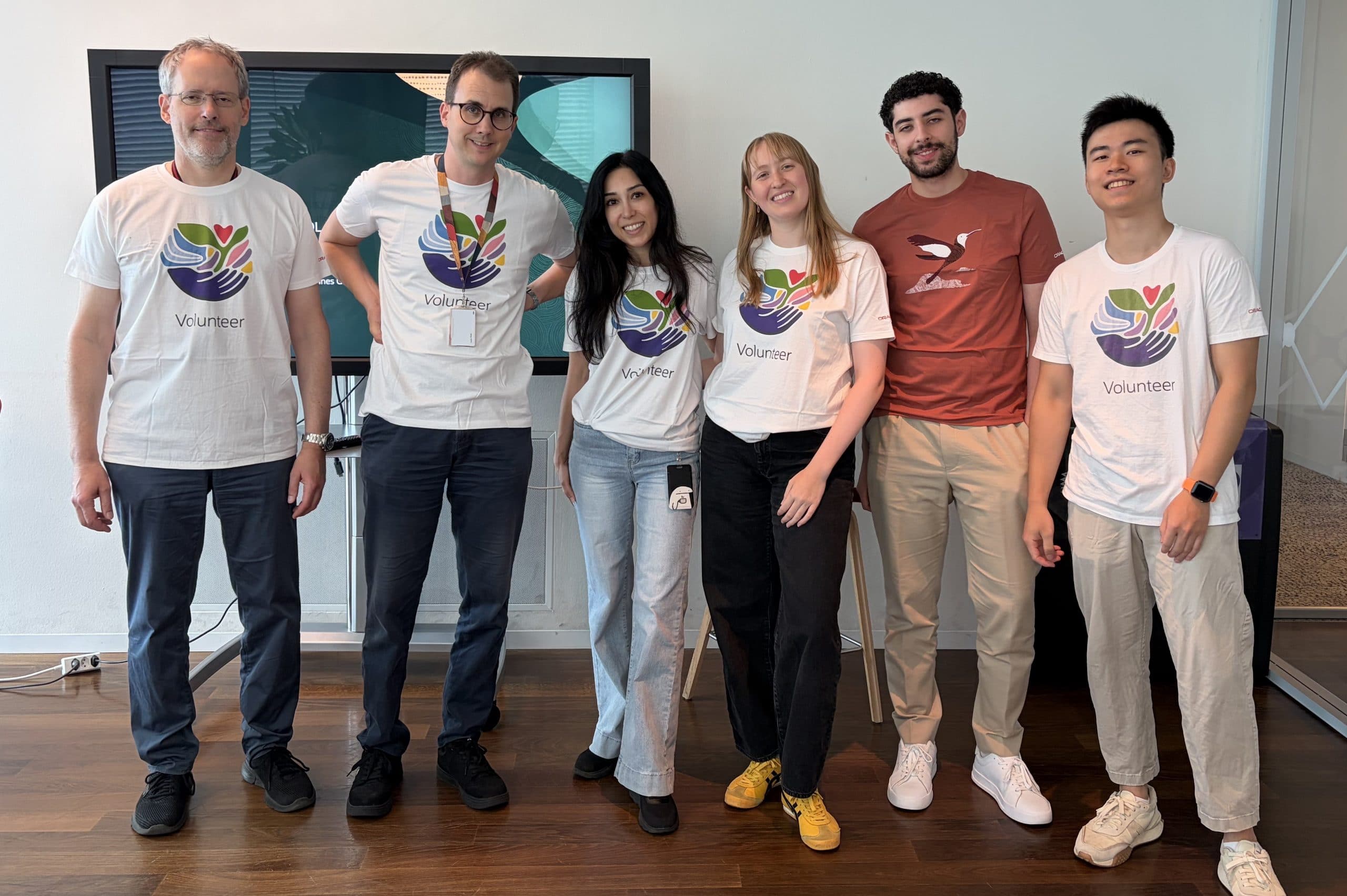 ETH students visit Oracle Prime Tower, Zurich, Switzerland, to take a look at research, real-world technology, and life at Oracle