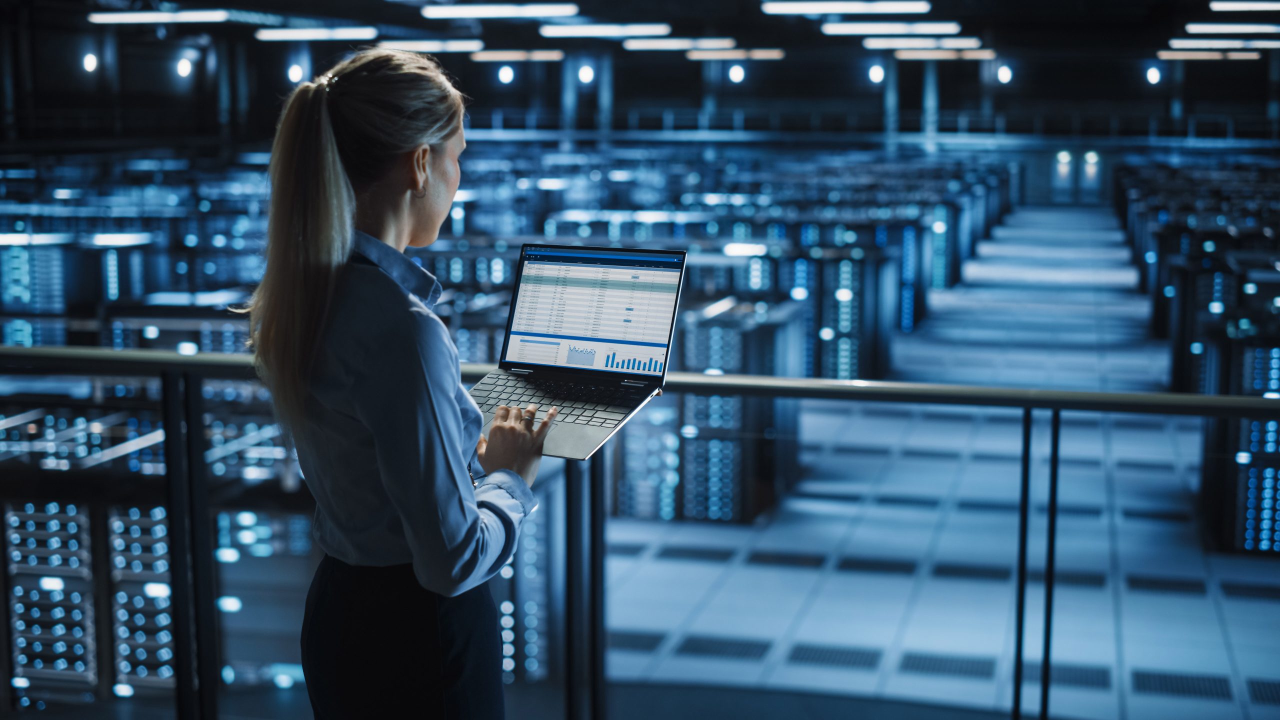 Driving Predictive Inventory and Procurement with Oracle AI