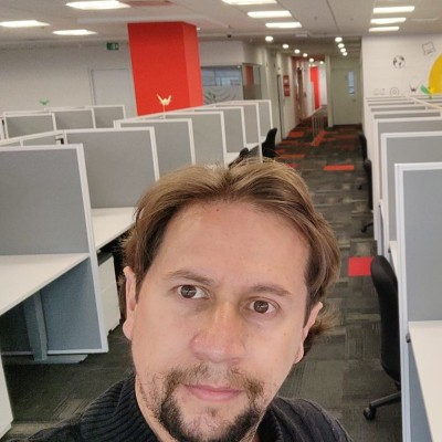 Profile picture of Ivan Vasquez