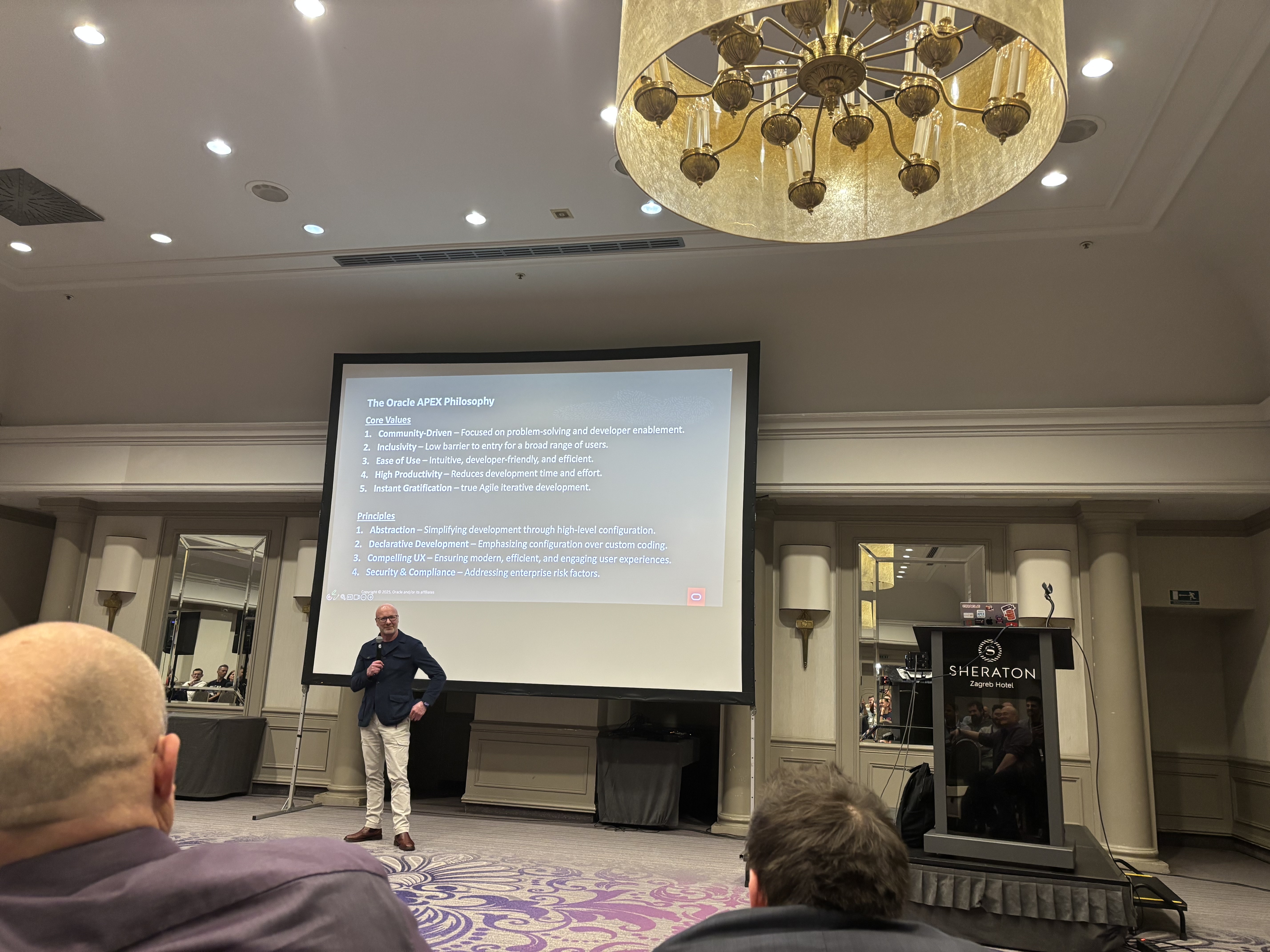 Simon Hunt giving an APEX Product Management Update
