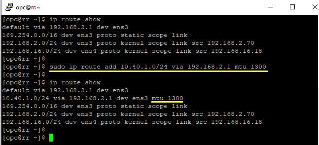 Snímek obrazovky příkazu ip route nastavujícího velikost MTU v databázi.