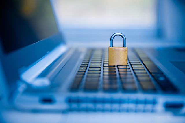 How can Oracle help with Zero-Trust Security Model?