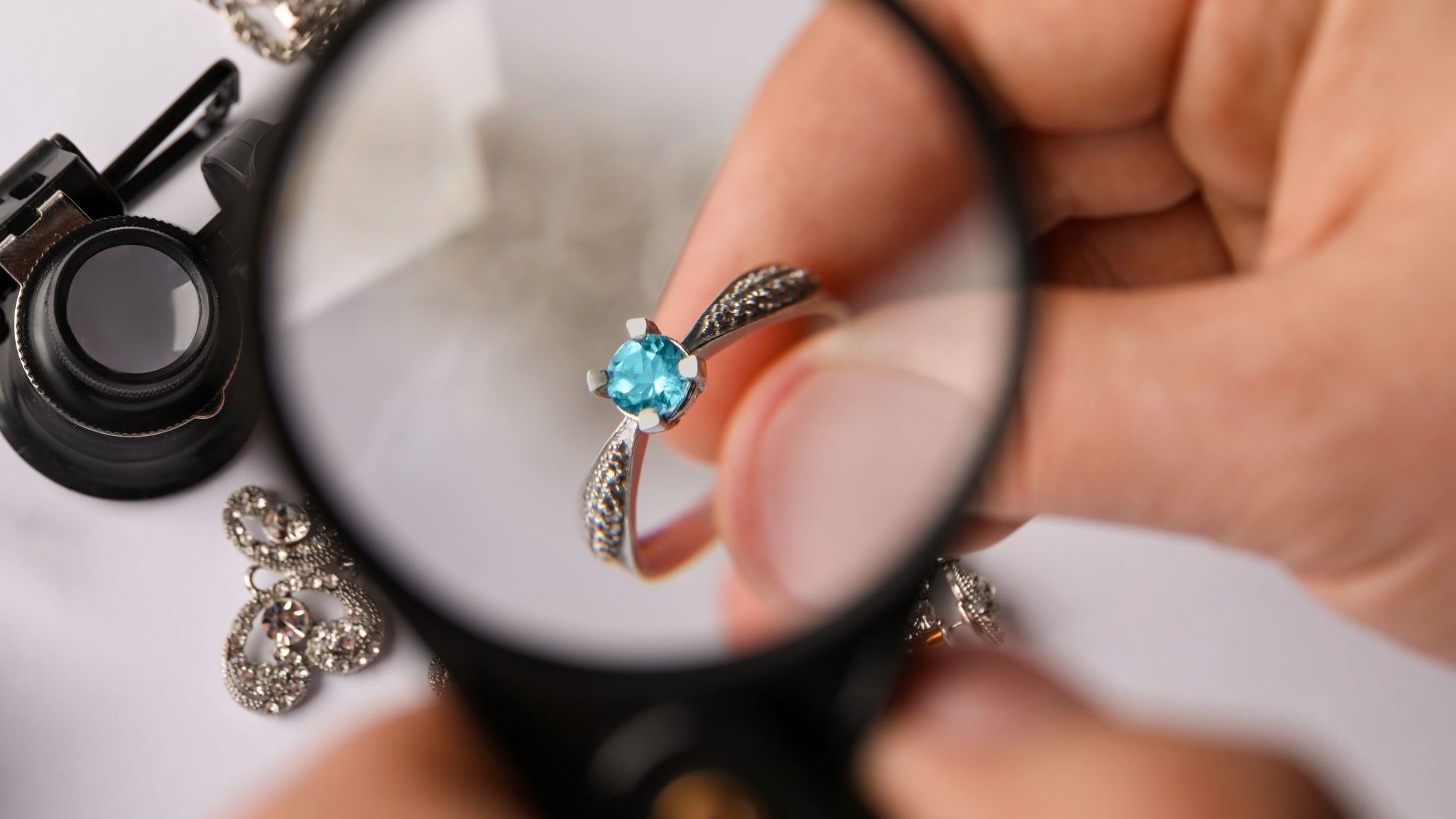 Pegadaian boosts both efficiency and customer satisfaction using MySQL Enterprise Edition