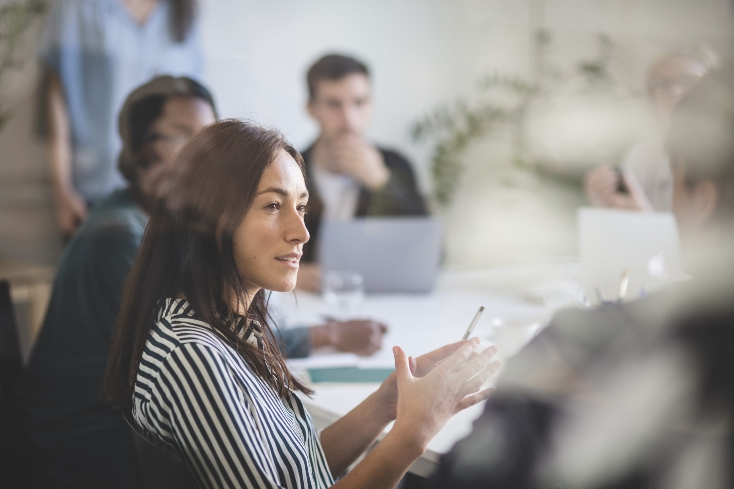 Observability Insights: “Ask EM” GenAI Assistant in Enterprise Manager 24ai