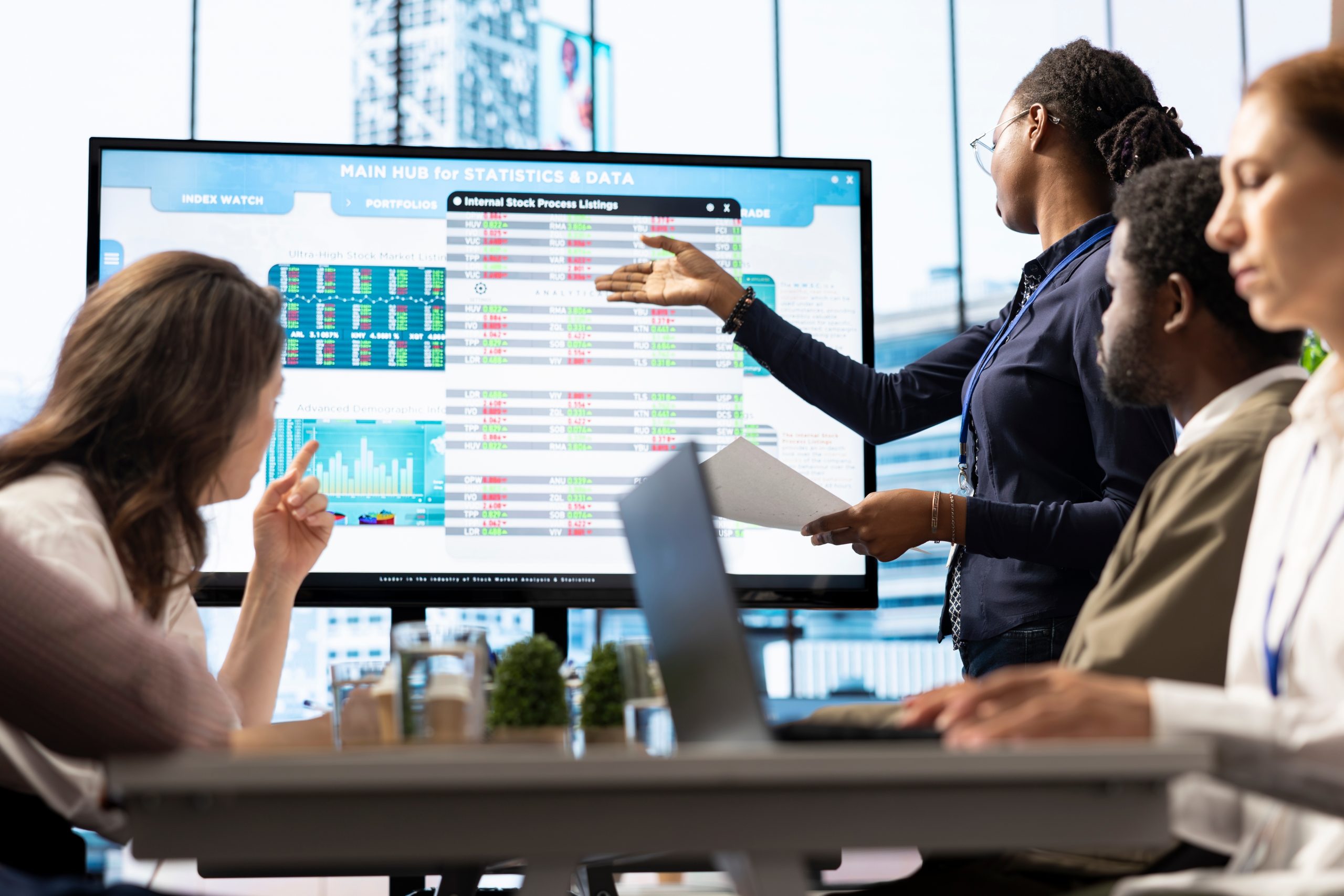 De la teoría a la práctica: cómo escalar proyectos de inteligencia artificial con eficiencia