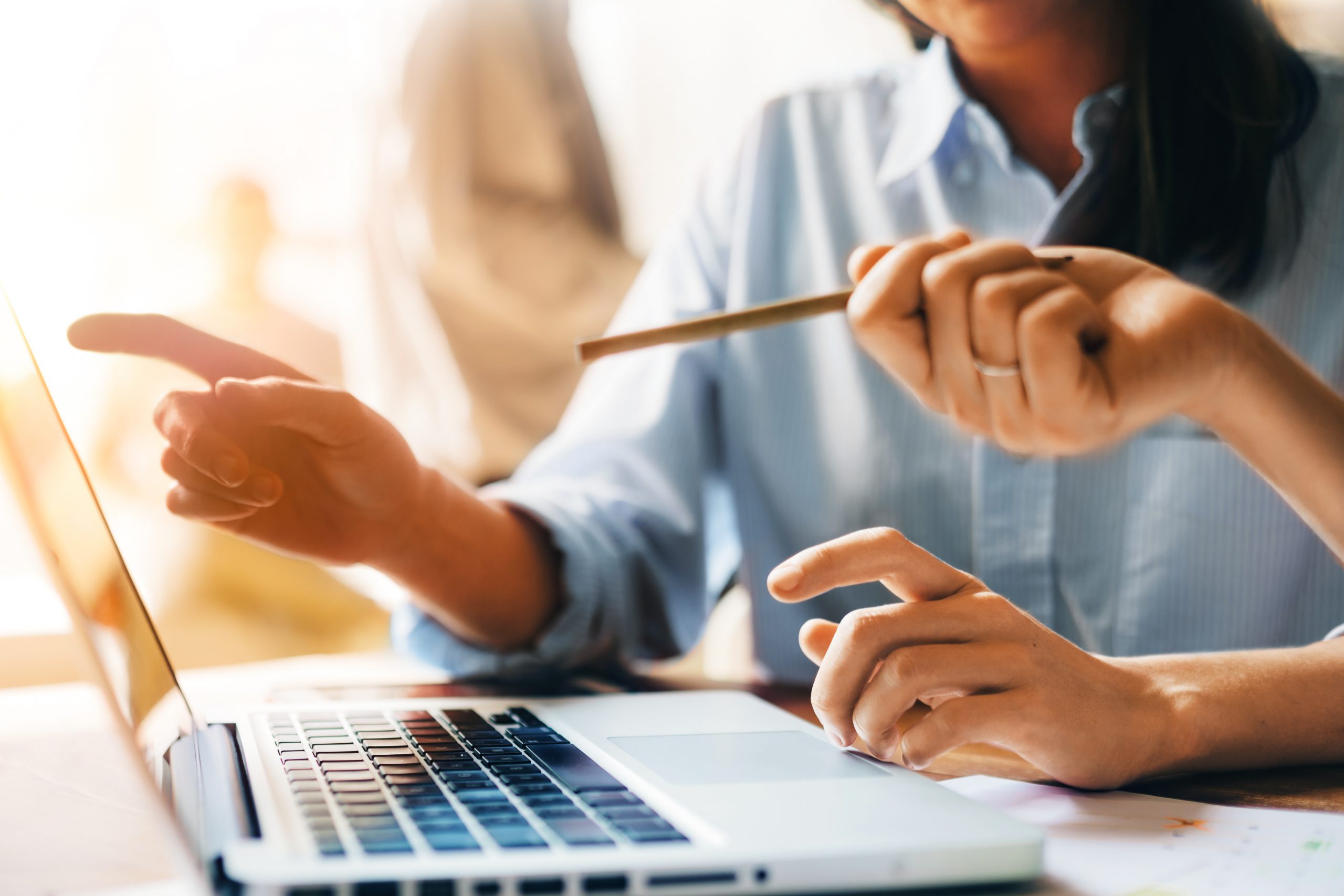 Understanding Essbase Aggregate Option (ASO)