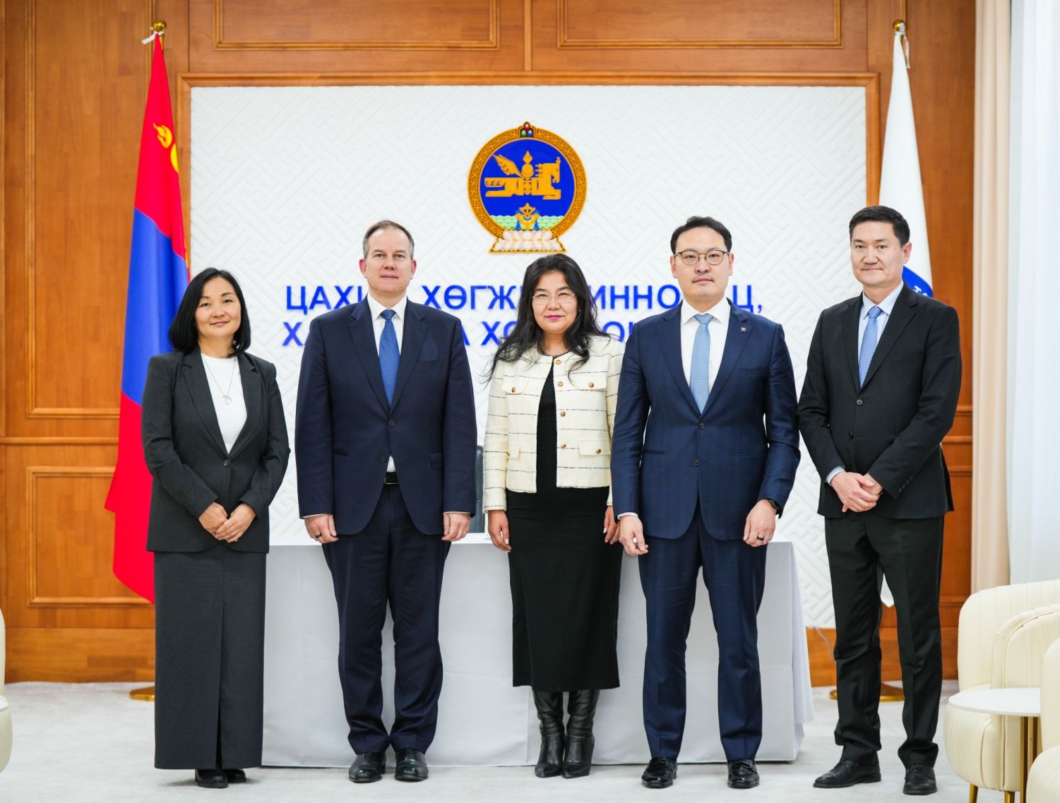Ministry of Digital Development, Innovation and Communications of Mongolia launches a three-year artificial intelligence and big data skills development program in collaboration with Oracle