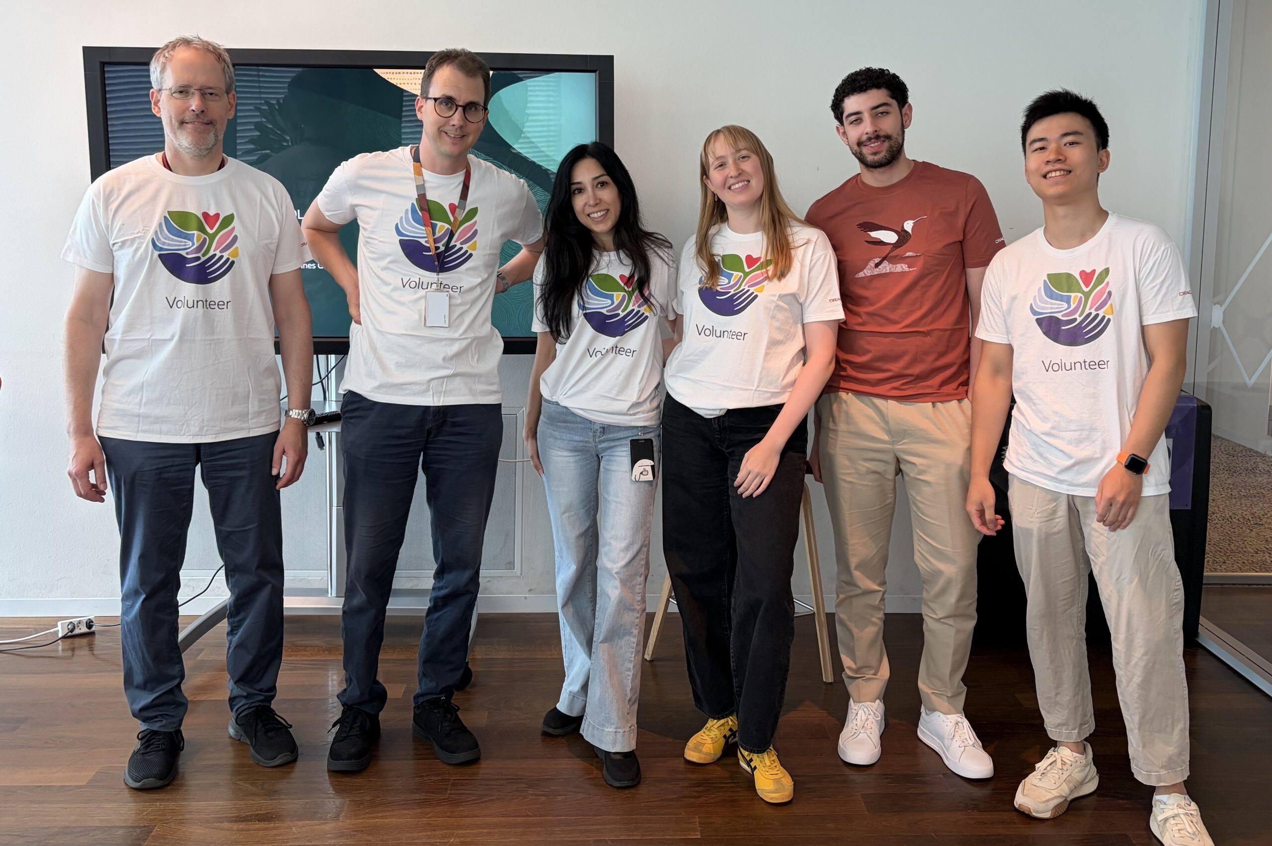 ETH students visit Oracle Prime Tower, Zurich, Switzerland, to take a look at research, real-world technology, and life at Oracle