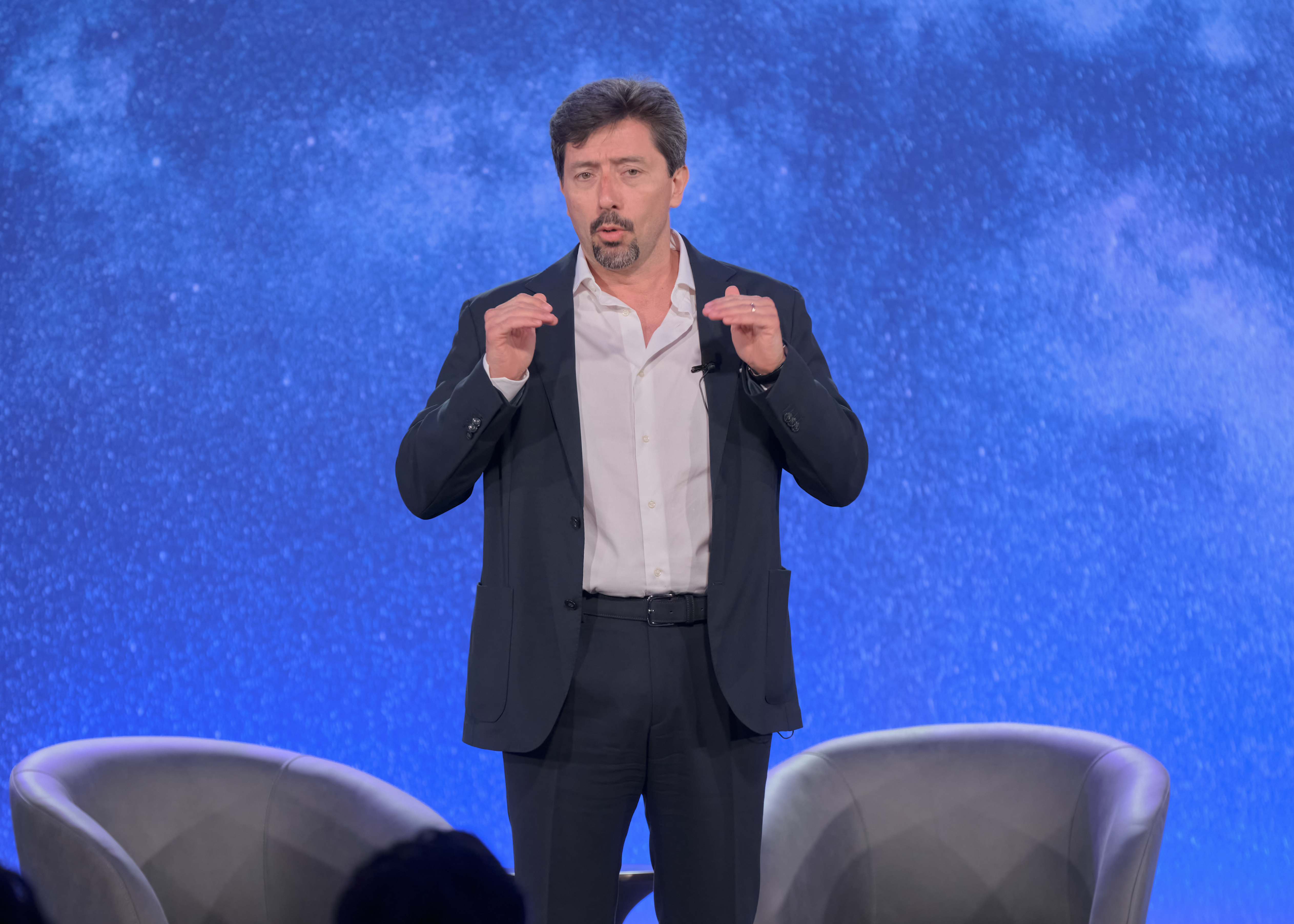 Andrea Cesarini is Managing Director, Oracle Business Group Lead Europe at Accenture