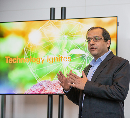 Oracle Group Vice President IoT and Blockchain Applications Development Bhagat Nainani