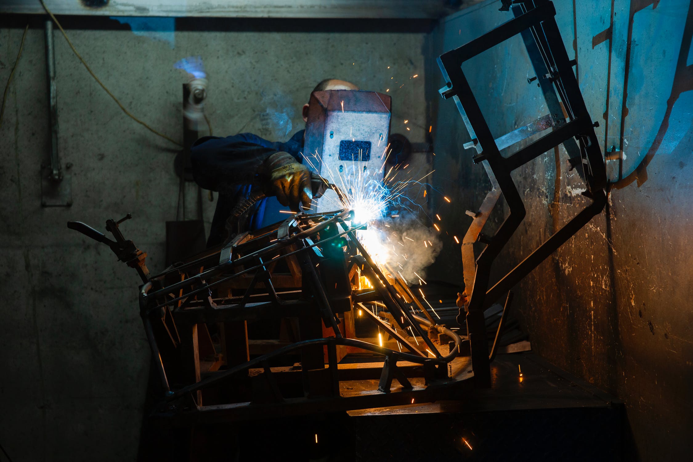 Learn how Oracle HCM Cloud helps companies support their represented workers. 