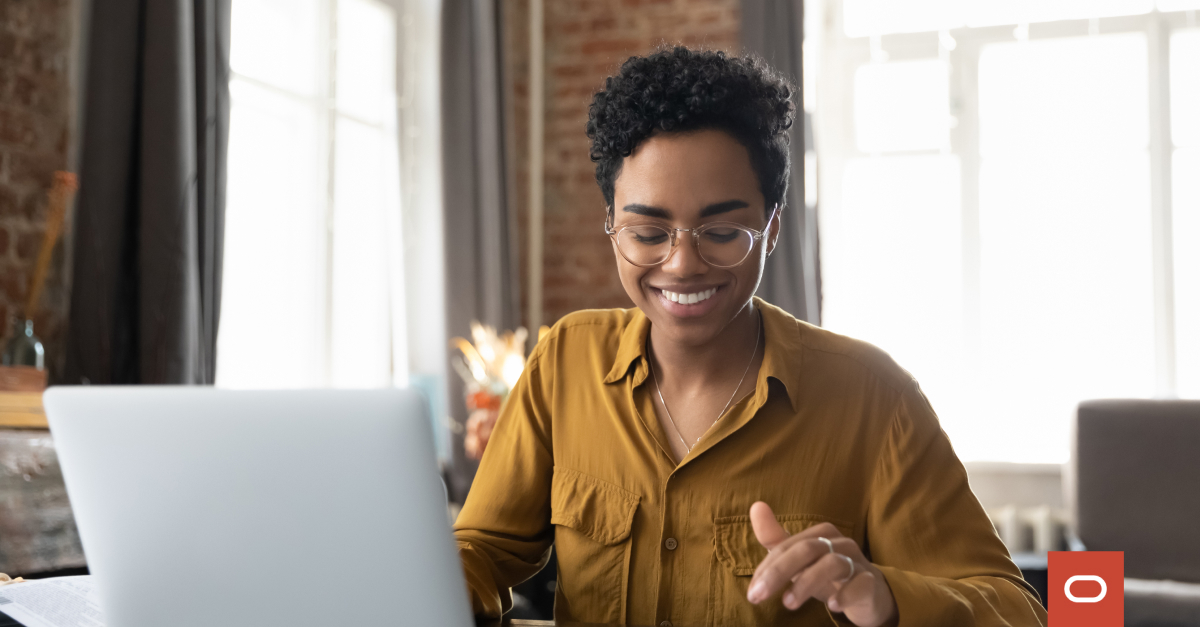 4 formas de mejorar la experiencia del empleado para su personal híbrido