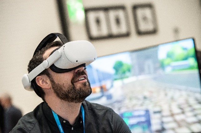 OCW Tour London Parisian cycling virtually